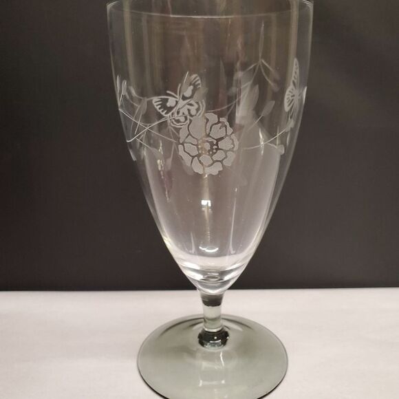 4 Lenox Butterfly Meadow Etched Crystal Glasses Great Condition! - Picture 5 of 13